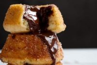 Golden Churro Molten Delights