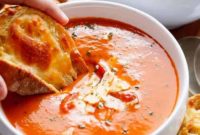 Velvety Roasted Tomato Basil Soup