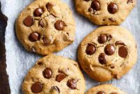 Pillowy Pumpkin Chocolate Chip Cookies