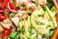 Creamy Guacamole Shrimp Bowl