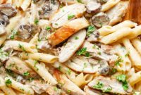 Velvet Chicken Alfredo Pasta