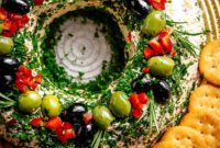 Party-Perfect Bacon Cheese Wreath