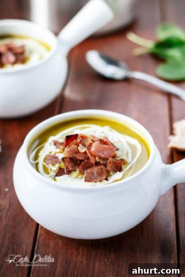 Golden Pumpkin Velouté with Spinach Ribbons and Crispy Bacon Crumble 8 Creamy Pumpkin and Spinach Soup with Crispy Bacon in a pot
