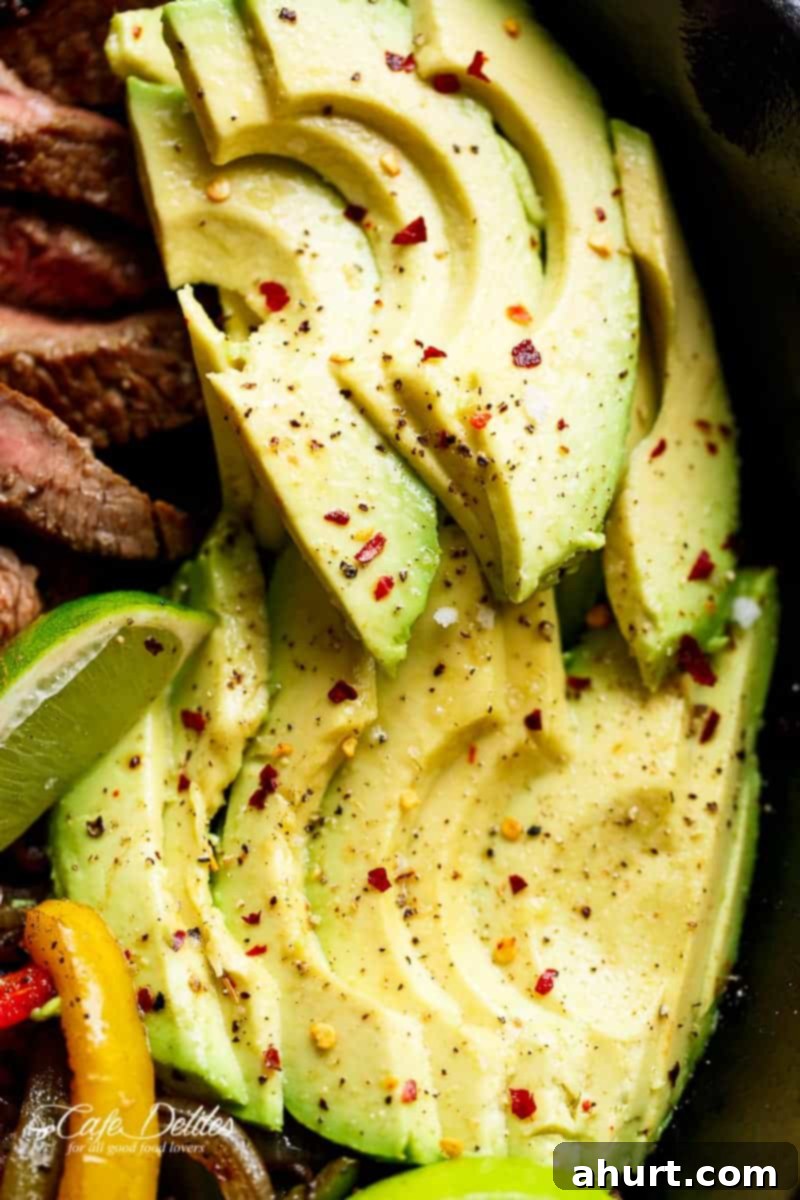 Zoom in image of Chili-Lime-Steak-Fajitas