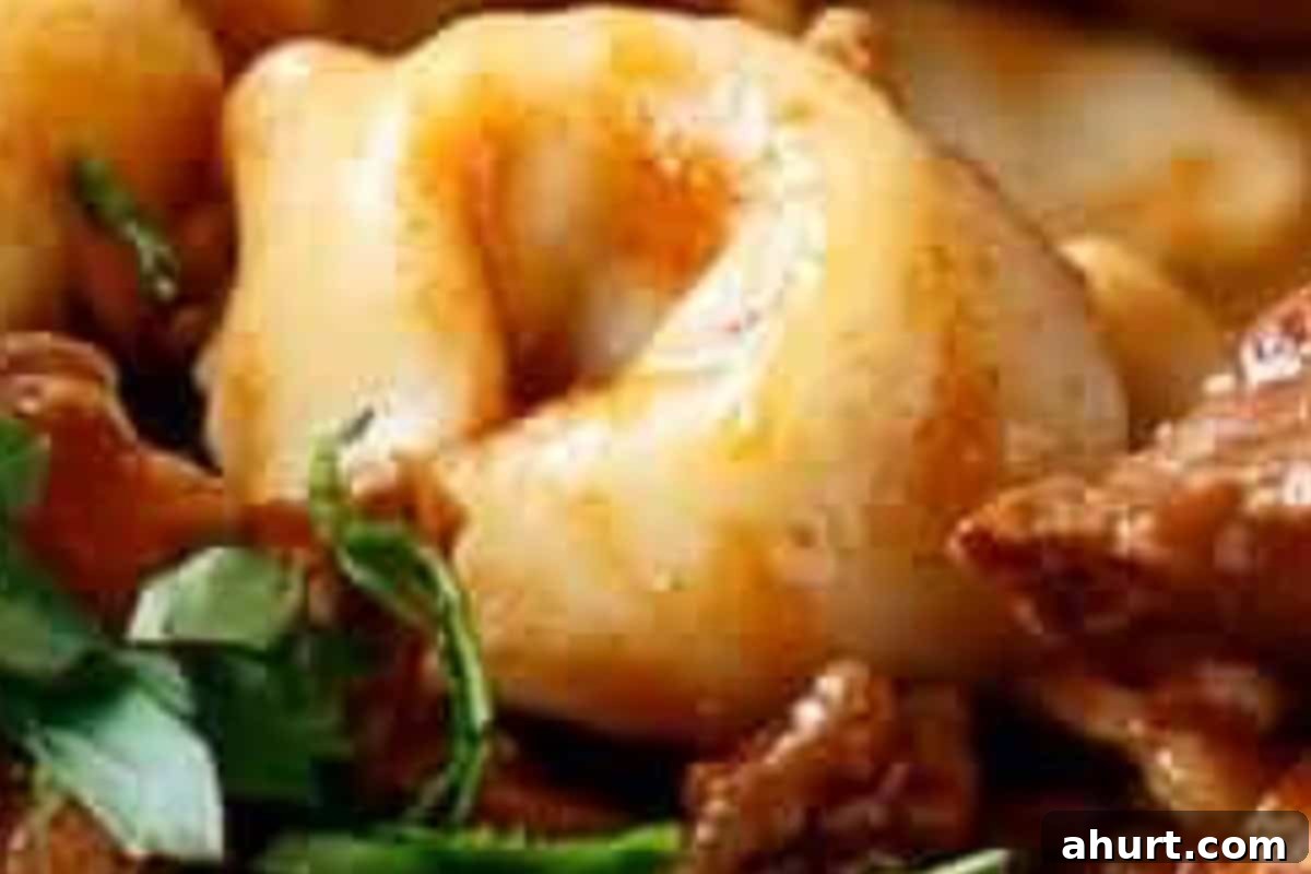 Hearty Beef Tortellini with Chunky Sauce 10 Combine the pasta with the sauce and gently toss.