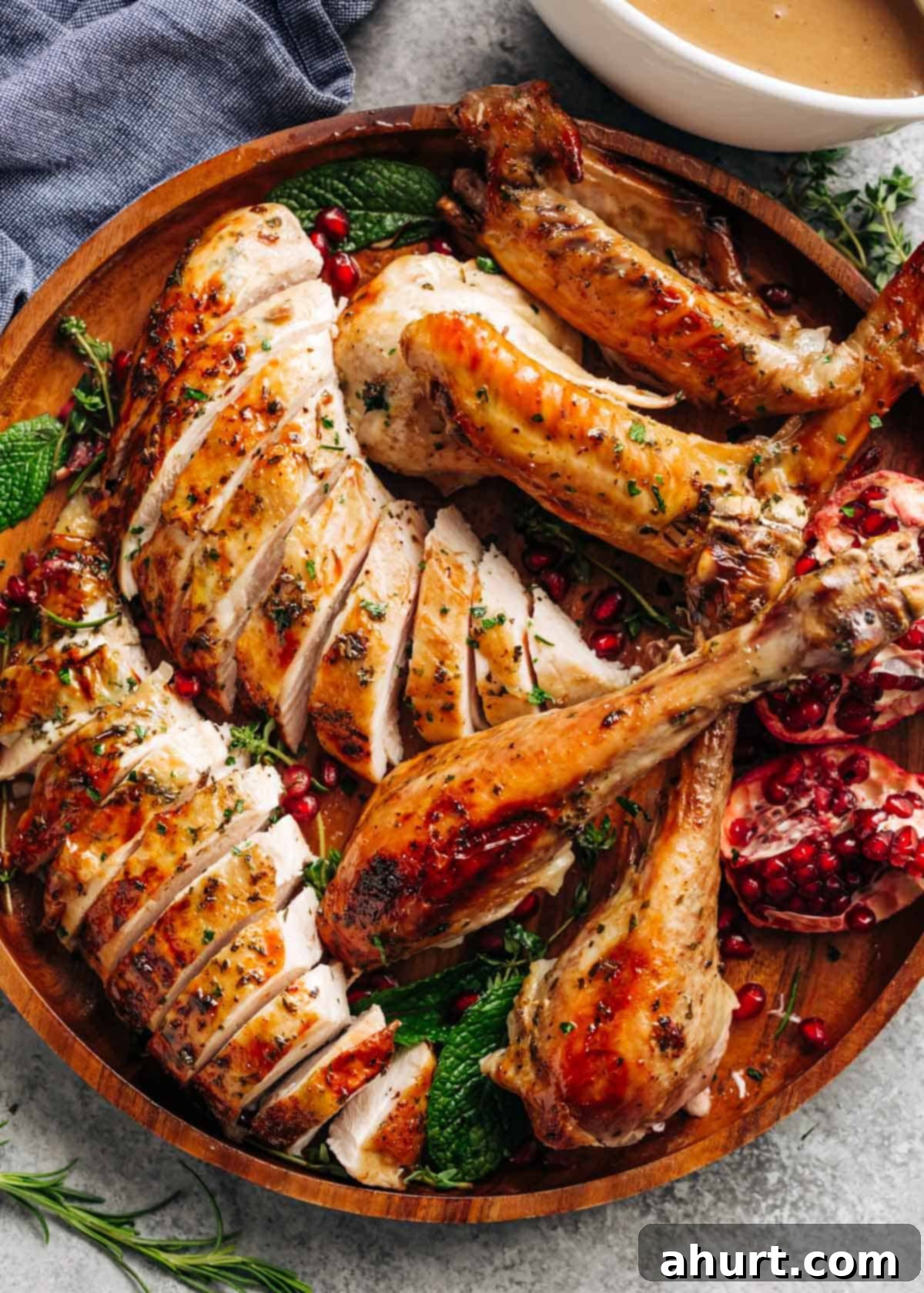 Perfect Crispy Skin Slow Cooker Turkey and Rich Gravy 5 Crispy Skinned Slow Cooker Turkey is THE MOST succulent Turkey, WITHOUT brining OR marinading! This Turkey will have EVERYONE talking
