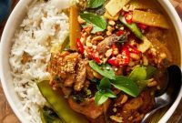 Vibrant Thai Green Chicken Curry